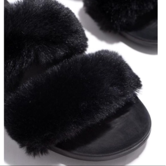 Faux Fur Double Band Slides in Black - Picture 4 of 4